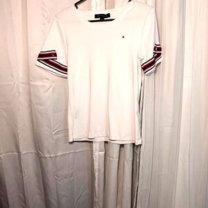 Tommy Hilfiger Womens White T-shirt Striped Sleeves Pullover Sz M 100% Cotton